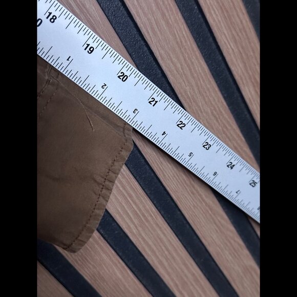 Wilfred Free Shirt Large Womens Brown Boyfriend Fit Long Sleeve Pocket Button - Picture 3 of 8